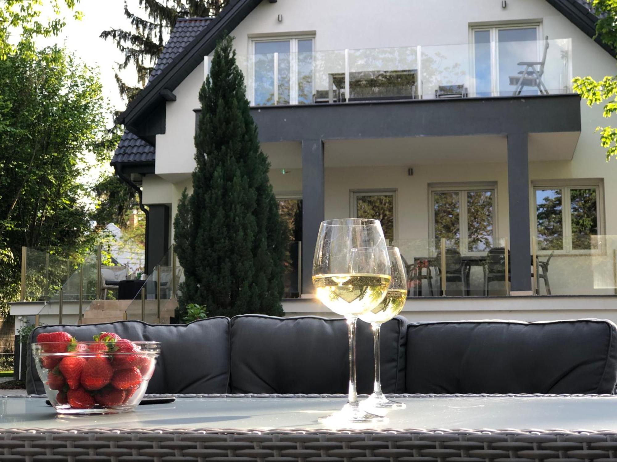 Apartamento Buda Valley: With Garden Budapeste