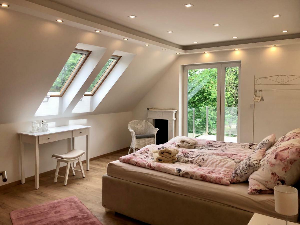 Buda Valley: With Garden Apartment *