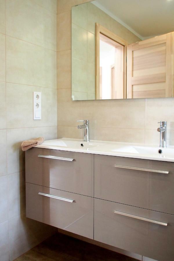 Buda Valley: With Garden Apartment *